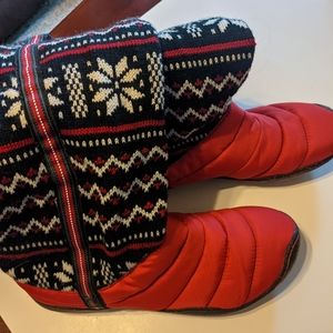 Jbu by jambu women's knit red boots size 10 US